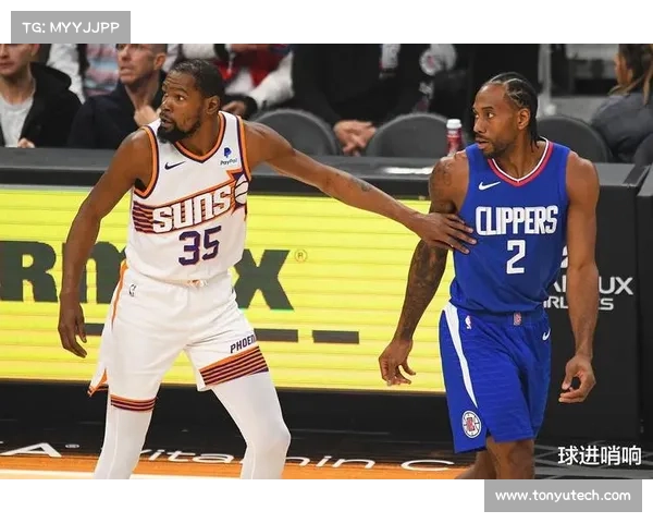 太阳队逆袭之路:巧妙应对森林狼的战术布局与攻防策略 太阳队逆袭之路:巧妙应对森林狼的战术布局与攻防策略