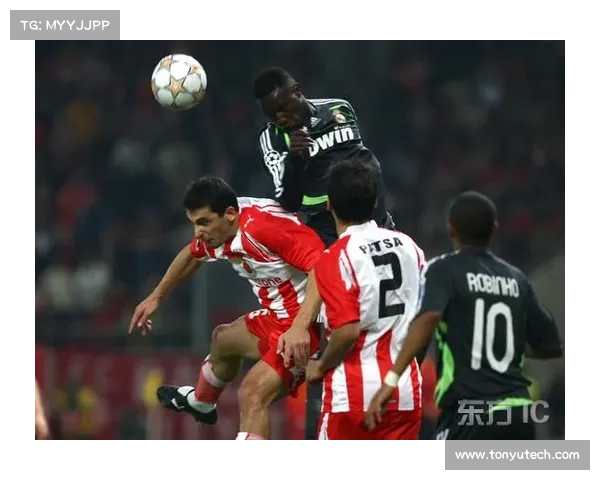 奥林匹亚科斯夺冠之路：从挑战到辉煌的艰辛历程与背后策略解析